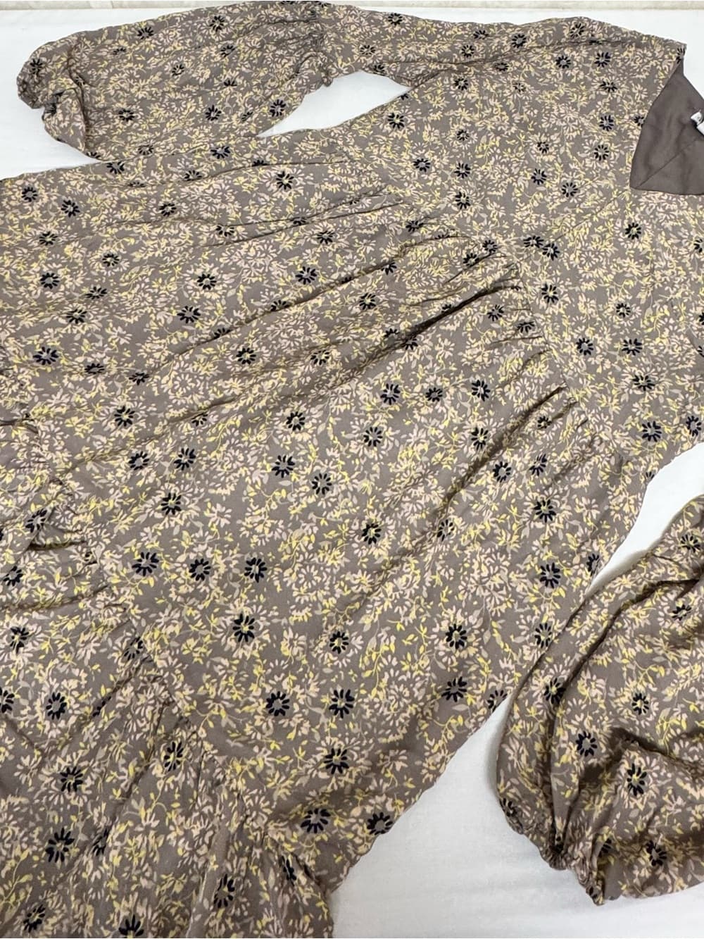 Long Sleeve Floral Bell Sleeve Midi Dress - Taupe with Yellow Accents
